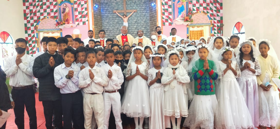 INDIA: Donor funding builds new church People living in Laskerpara village have a new church thanks to donor funding from Salesian Missions.