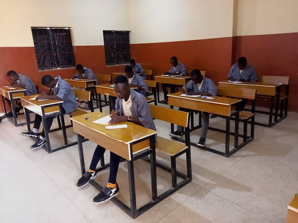NIGERIA: Scholarships awarded to 150 students