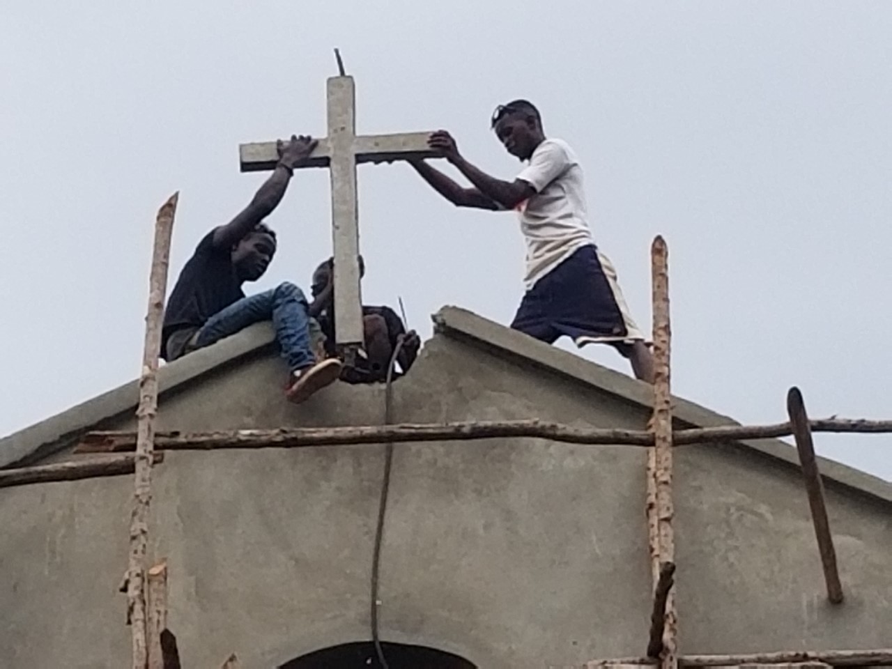 SIERRA LEONE: Parish construction partially completed thanks to funding from Salesian Missions