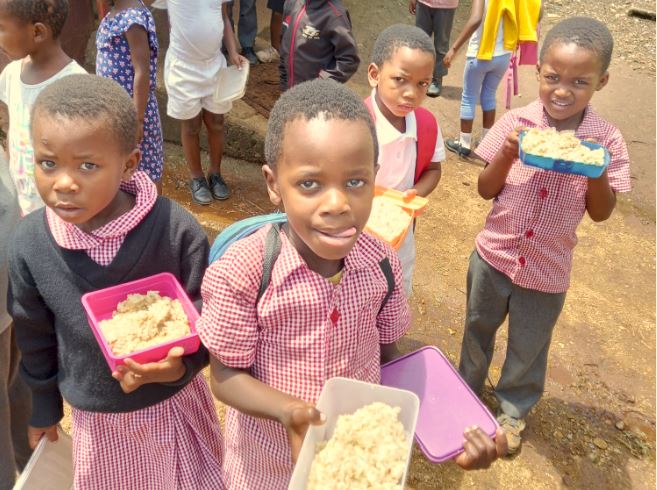 May 2023 PR - ESWATINI: More than 2,300 people have better nutrition thanks to rice-meal donation